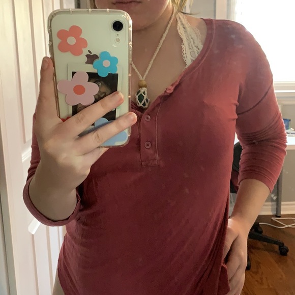 pink AE shirt! - Picture 2 of 2